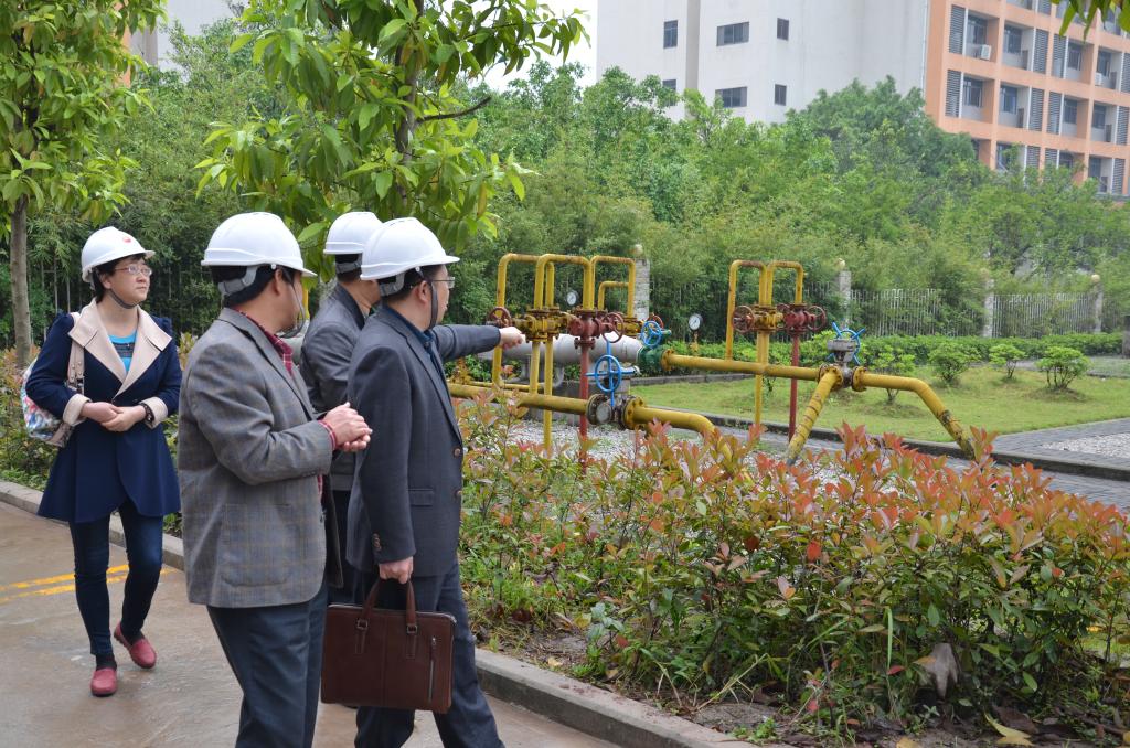 参观实训基地